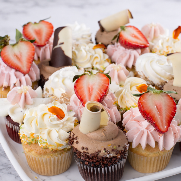 Sweet Gestures Mini Cupcake Platter